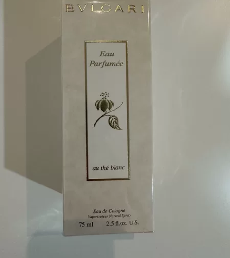 宝格丽白茶香水，75ml，全新未拆封。过生...