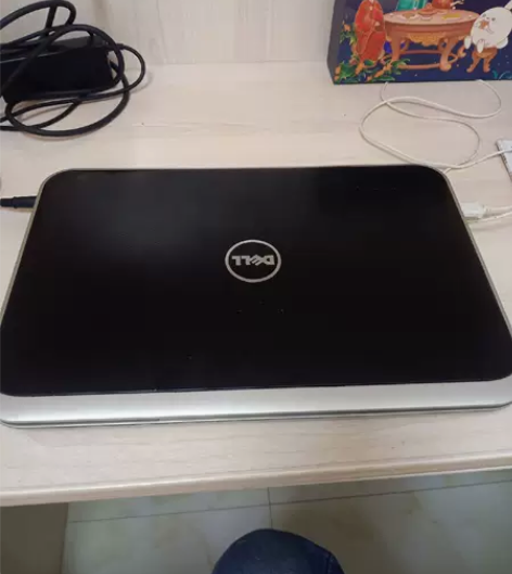 戴尔15.5寸电脑，i5  3代cpu，8...