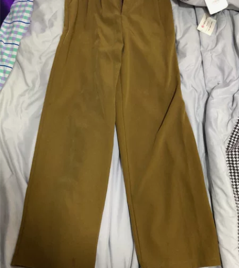 芥末绿咸菜绿拖地长裤女士 尺码：S几乎全新...