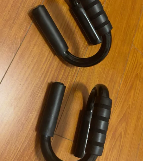 闲置品 俯卧撑支架 感兴趣的话点“我想要”...