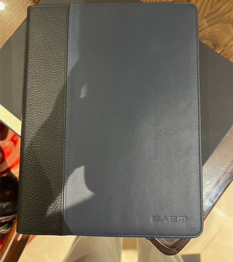 E人E本 T11 原盒拆封未用过 感兴趣的...