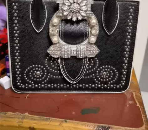 女士小牛皮百搭单肩斜挎包手提包水晶装饰 全...