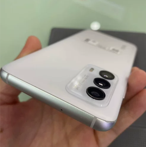 魅族18 配置8+256，手机成色如图，货...