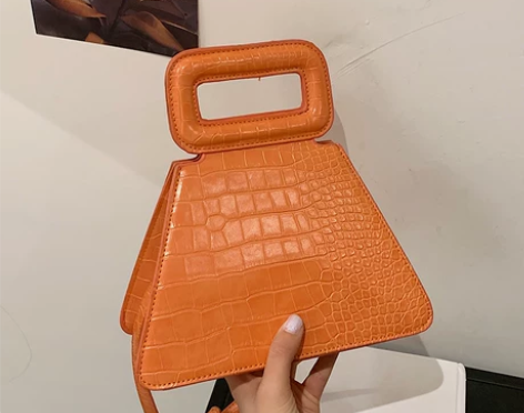 法国小众包包高级感2021新款潮时尚个性手...