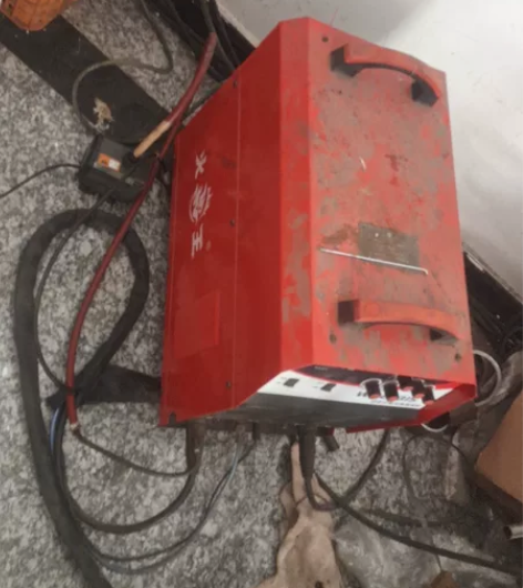 火王。氩弧焊机，买来就没用，忍痛卖掉 感兴...