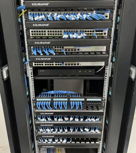 上海市家庭办公网络升级改造，上门更换网线墙...