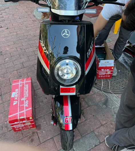 附近门店买的。一个多月不经常开。感觉还行偶...