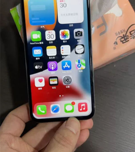 iPhoneX64G黑色（白色也有） 自用...