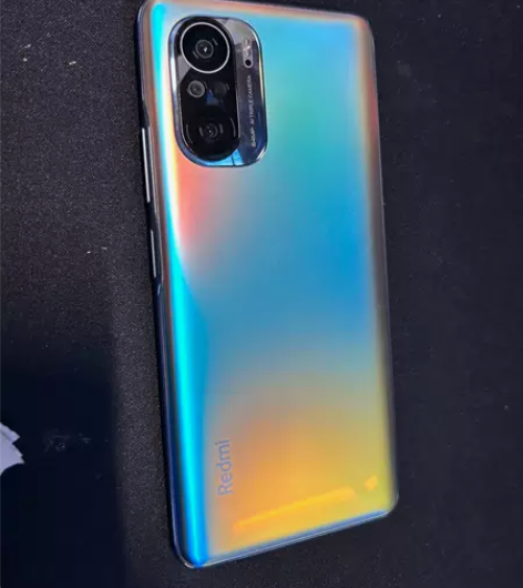 自用红米k40pro，九成新，送原装充电器...