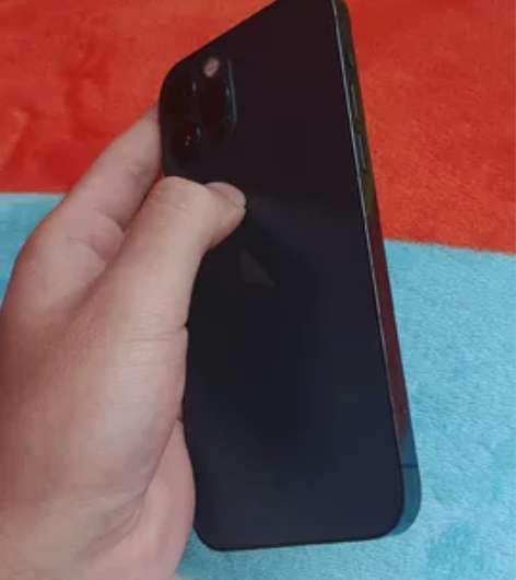 苹果12pro 128g 美版有锁，有卡贴...