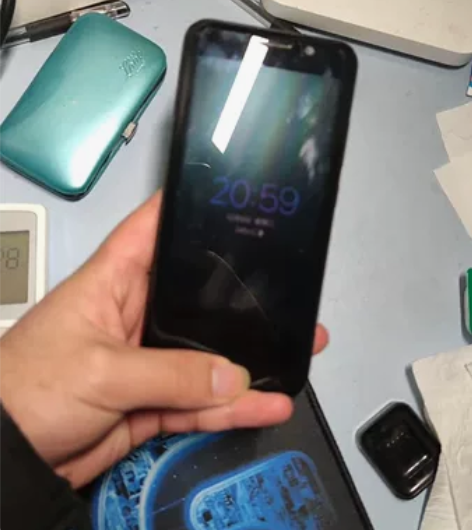 vivo xplay6伊拉克成色，屏幕烧瓶...