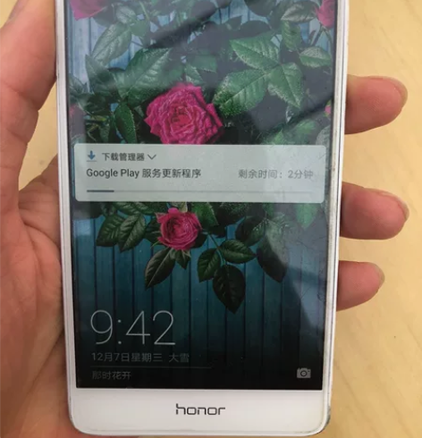 荣耀6X，成色一般，功能正常，中框有点变形...