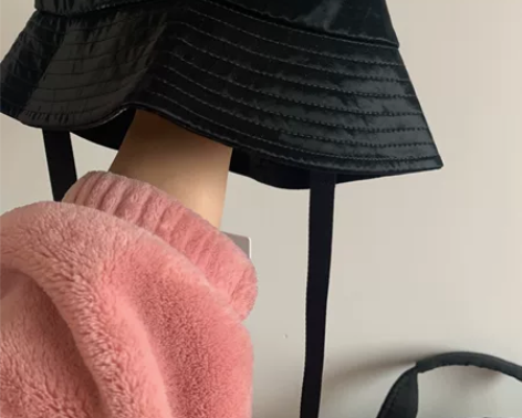 太平鸟渔夫帽，全新带吊牌 感兴趣的话点“我...