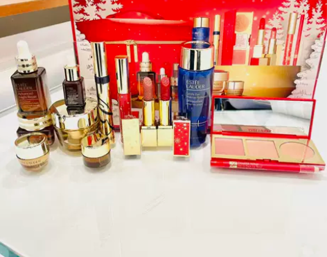 加拿大直邮雅诗兰黛圣诞大礼包拆卖 眼线笔一...