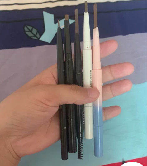 眉笔眼线笔睫毛膏合集,一只20 感兴趣的话...