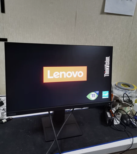 联想（ThinkVision）家用商用办公...