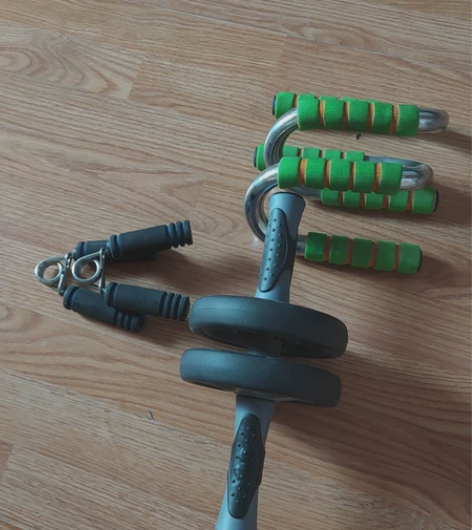 健腹轮 15 俯卧撑支架...