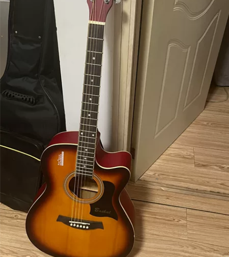 baikal吉他 之前买来想学一学 但是...