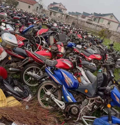 37。二手摩托车。长期批发零售货场，停车场...