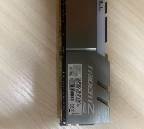 芝奇幻光戟ddr4 3000 16g1 R...