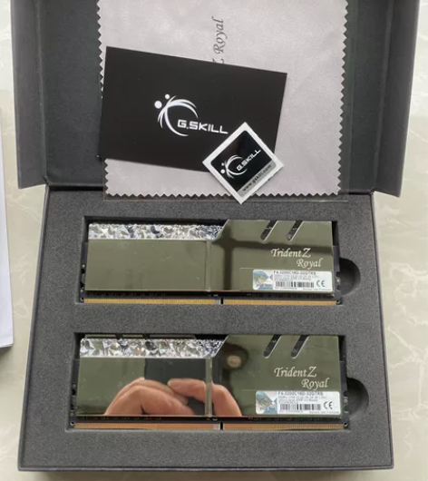 全新芝奇皇家戟DDR4内存条3200MHz...
