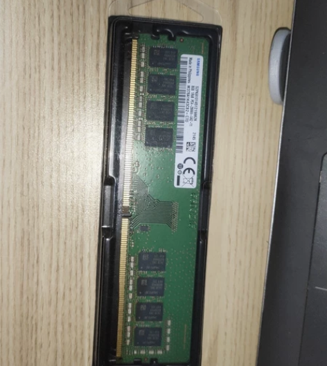 三星 ddr4 8g内存条2666 全新，...