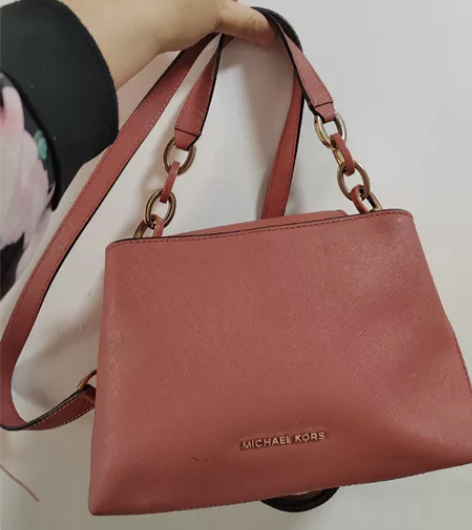 MK小号戴妃包，十字纹牛皮抗造，正品保证，...