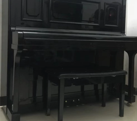 自用钢琴，闲置，有意直接上门了解，韩一钢琴...