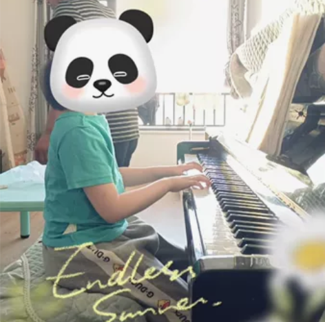 英昌钢琴，孩子不学了，低价出售。一直正常使...