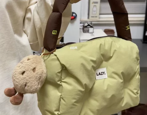 前潮优品女包新款方块蛋饼包羽绒包单肩手提包...