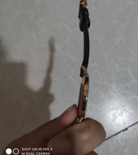 DW手表 买回来不怎么戴 闲置了 电池没有...