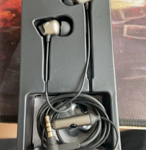 漫步者H235P 带包装 99新 带麦可以...