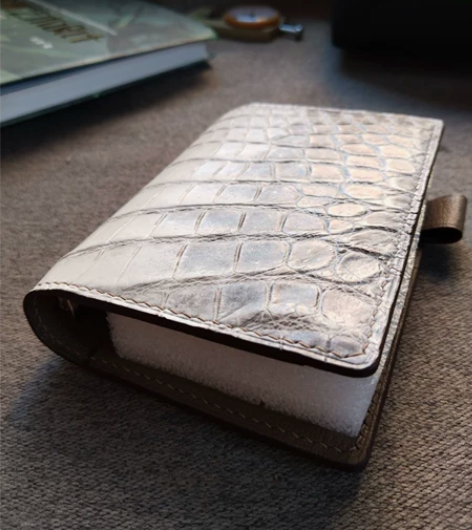 喜马拉雅鳄鱼皮手帐本 种类：手帐本规格：A...