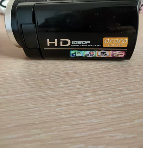 欧达Z30摄像机， 几乎全新，因买了单反后...