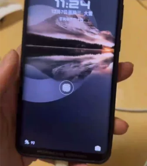 华为mate RS保时捷 橙色自己看 无拆...