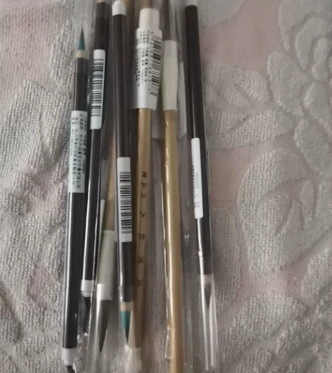 六品堂毛笔，任选一个8元，全部要包邮，全新...