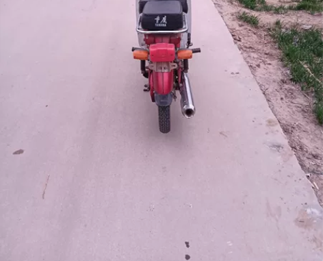 雅马哈80摩托车，97年的，5000公里实...