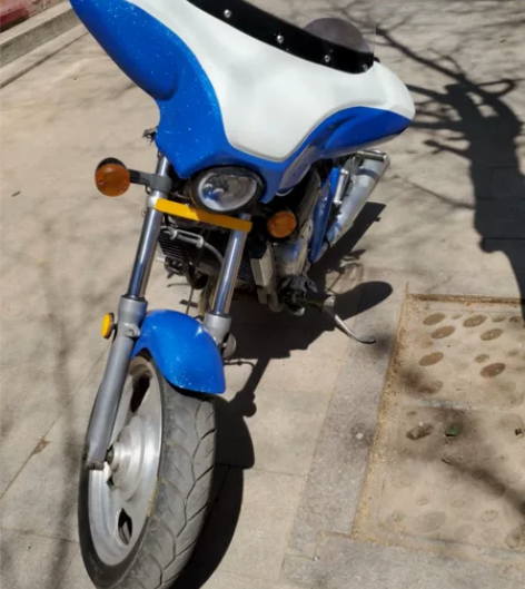 出售250，成色很好，发动机也没问题本人因...