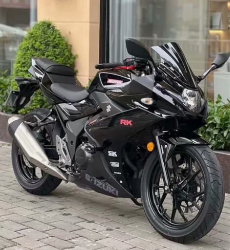 22年铃木GSX250  实表1963公里...