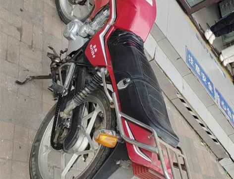 豪爵125摩托车，车况精品，价格不高， 感...