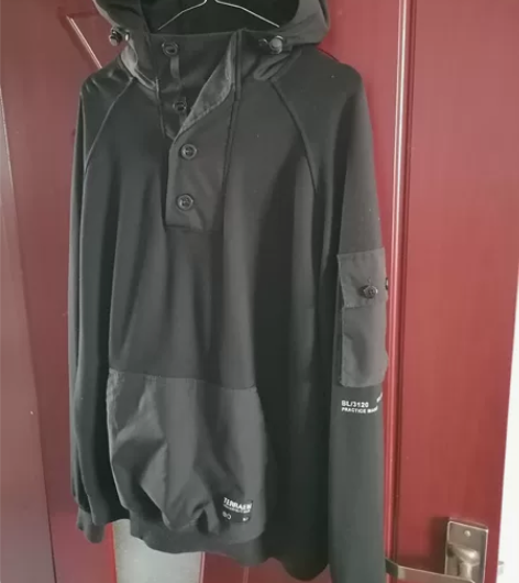 男士卫衣潮款  130-140斤 感兴趣的...