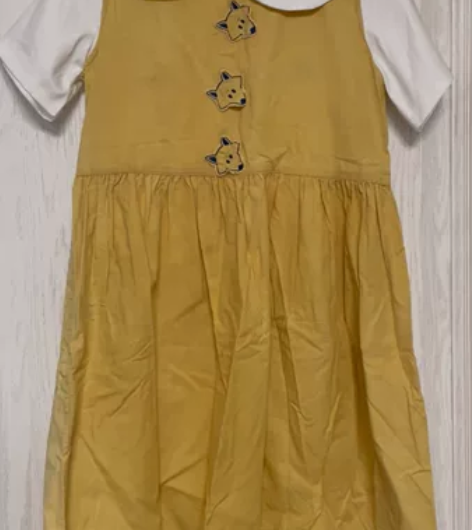 软妹背带裙+短袖打底衬衫，裙子和衬衫是分开...