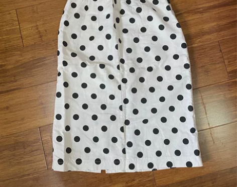 搬家急售！波点半身裙包臀裙一步裙 感兴趣的...