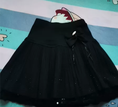 实体店入手高腰短裙 呢子百褶裙  质感很好...