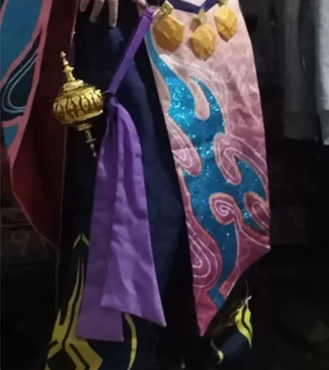 暂挂一套魈。三町目家的。戳瞳可出，缺个肩膀...