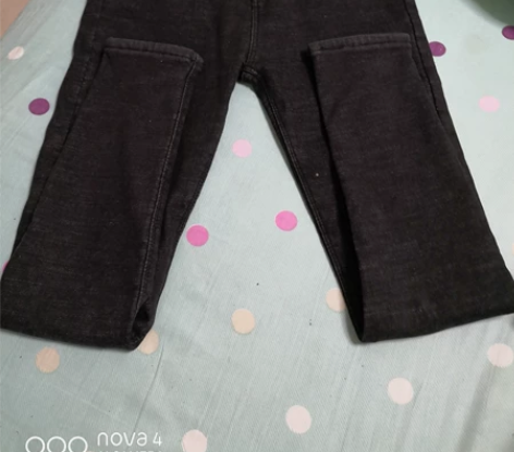 牛仔面料棉裤，男女都能穿，全新，33码，吊...