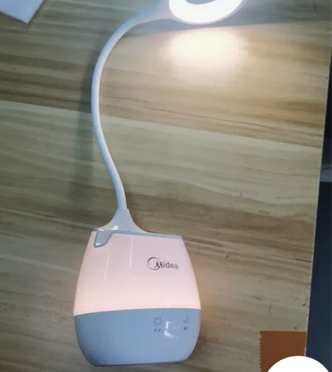 全新未拆封！厂家清仓处理！美的笔筒充电台灯...