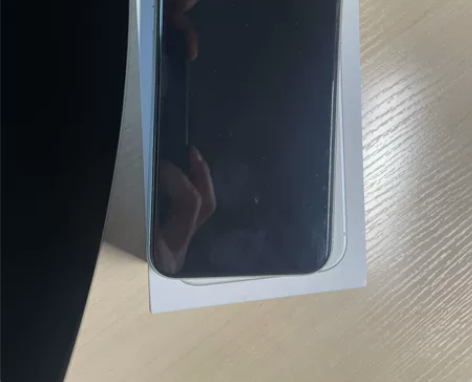 苹果11白色国行 128G 箱说全 屏幕完...