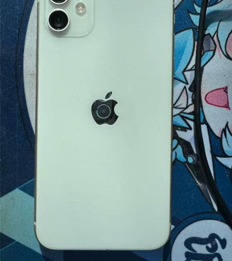 苹果11官换机手机外观无磕碰就是电池容量7...