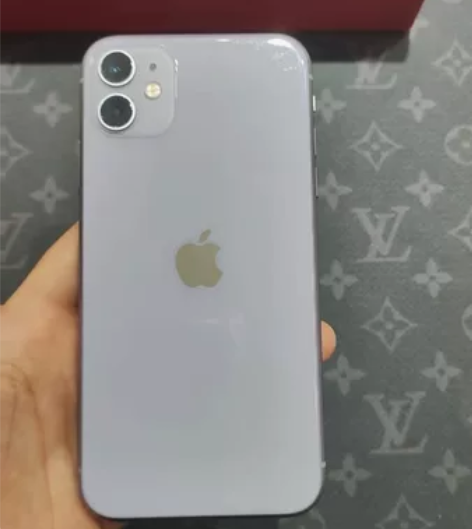 苹果11紫色128原 电池83% 换原后壳...